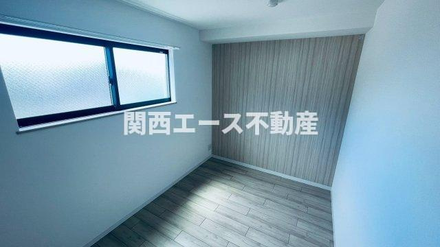  | LIB HIRAOKA