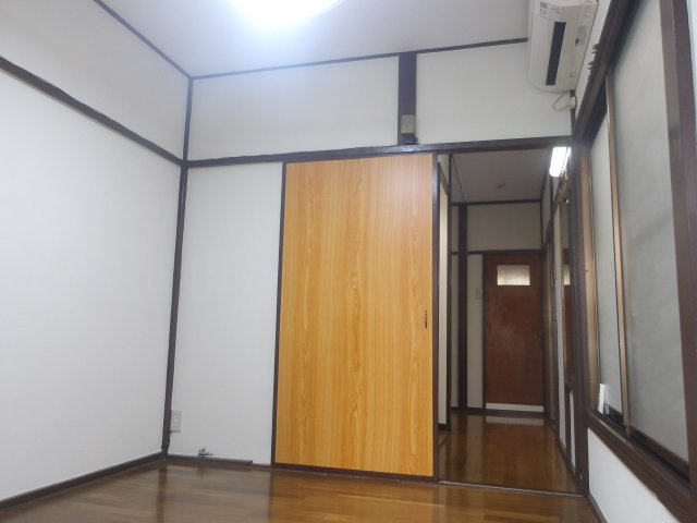 河野貸家