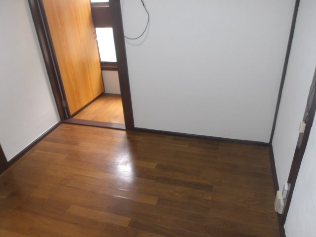 河野貸家