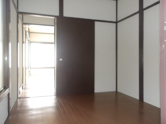 河野貸家