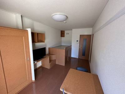 【寝室】 | レオパレスグリーンヒルズ | 落ち着いて過ごせるお部屋なので、寝室にいかがでしょうか