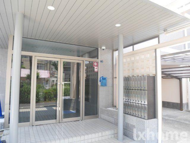 シャロームⅡのエントランス|毎日通るエントランスはこのようになっています