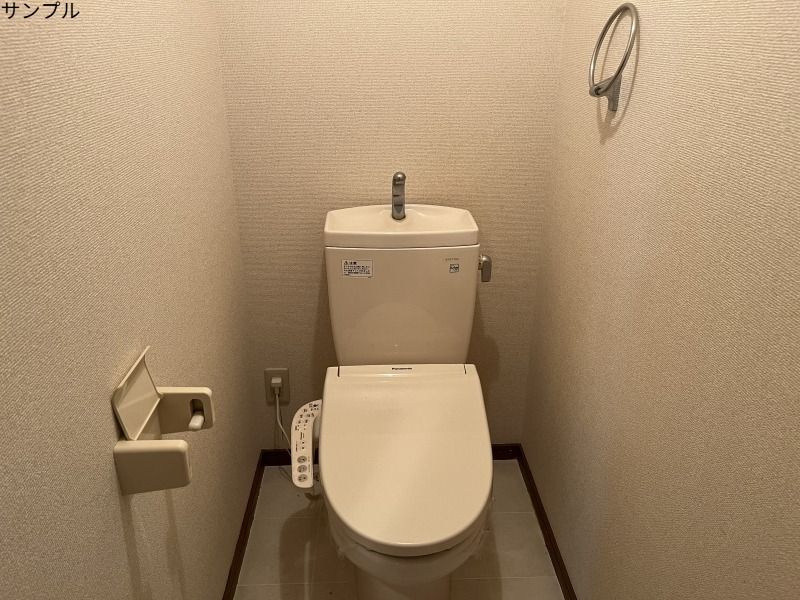 Ｓｕｒｐｌｕｓ由佳のトイレ