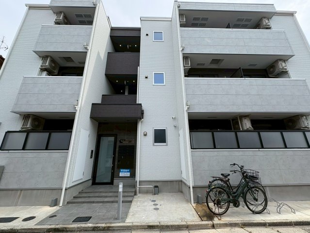 リアフラッツ近大