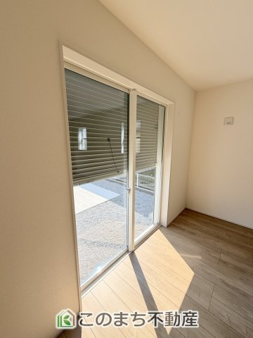 LiveleGarden.S上三川町上三川第11のキッチン|同社施工物件の写真です。※建具やフローリング、その他仕様が違う場合がございます。