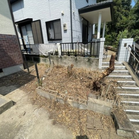 相浦町一戸建の庭