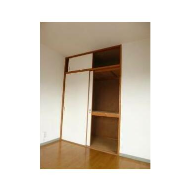 シャトレ新町の収納|専用の収納スペースです