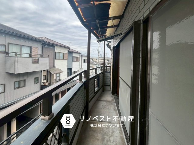 東大阪市六万寺町1丁目のバルコニー|【リノベスト不動産】女性スタッフ・男性スタッフ共に活躍中！
