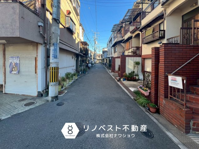 東大阪市近江堂1丁目店舗付住宅の前面道路含む現地写真|土地面積約64.21㎡(約19.42坪)ございます♪