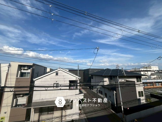 朝日プラザ小阪B棟の展望|【リノベスト不動産】弊社は近鉄大阪線・奈良線『布施』駅から徒歩2分の場所にございます♪
