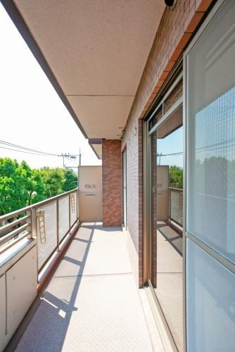 福岡市早良区荒江２丁目の賃貸マンションのロビー|物件の画像10