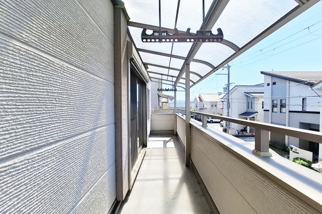 岸和田市上松町1丁目のバルコニー|バルコニー洋室2側