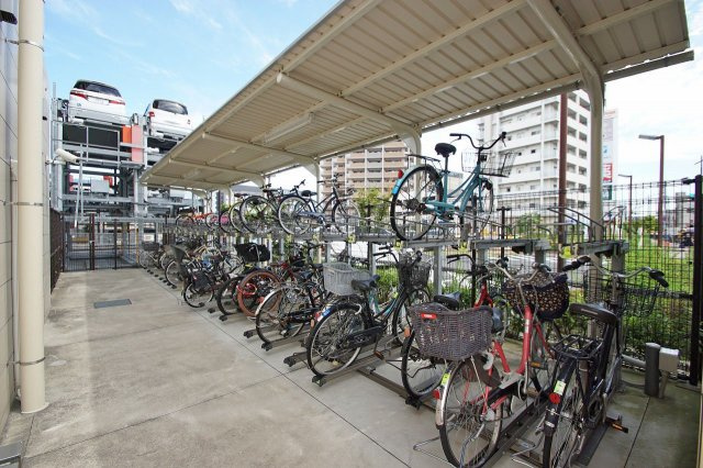 シャルマンフジスマート東岸和田駅前の駐輪場|駐輪場