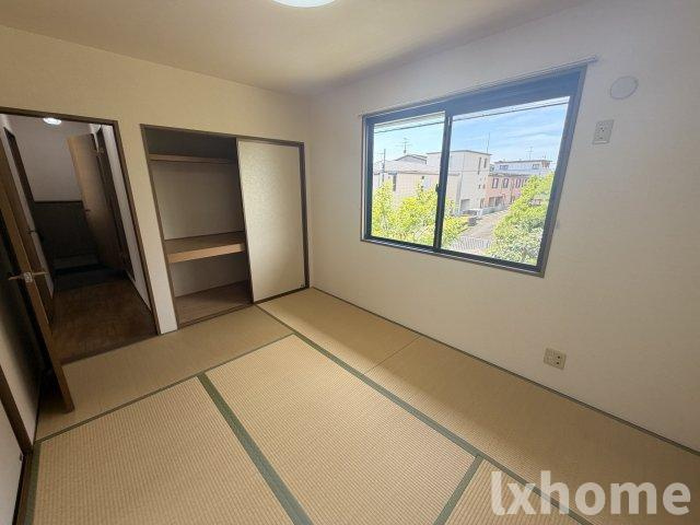 パークハイム前田の和室