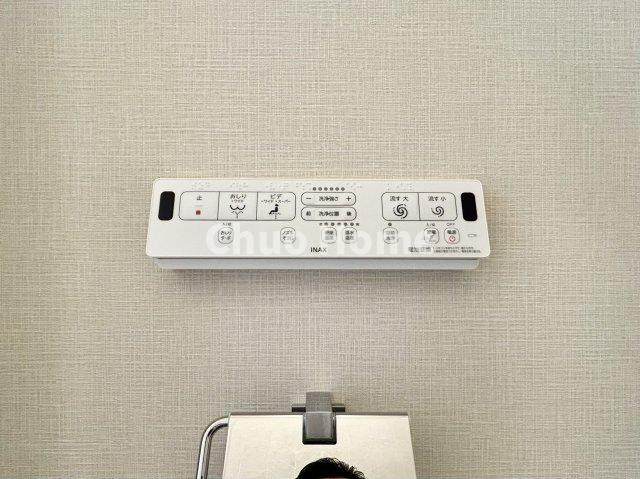 ニューキャピタル押上の内装|【ウォシュレット】清潔に使いたいお手洗いには最適な設備です。もちろんウォームレットも標準装備です。