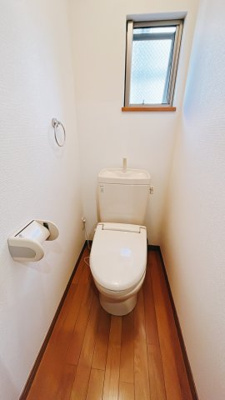 【トイレ】 | プレミア生田 | ※同物件、他のお部屋の写真です。