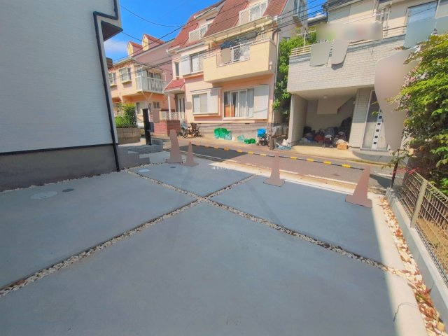 ふじみ野市鶴ケ舞１丁目の新築一戸建の駐車場