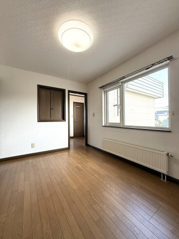 美しが丘3条2丁目の洋室