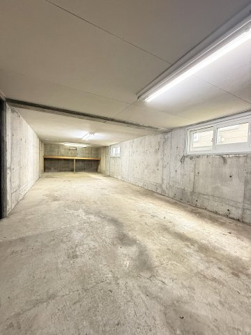美しが丘3条2丁目の駐車場