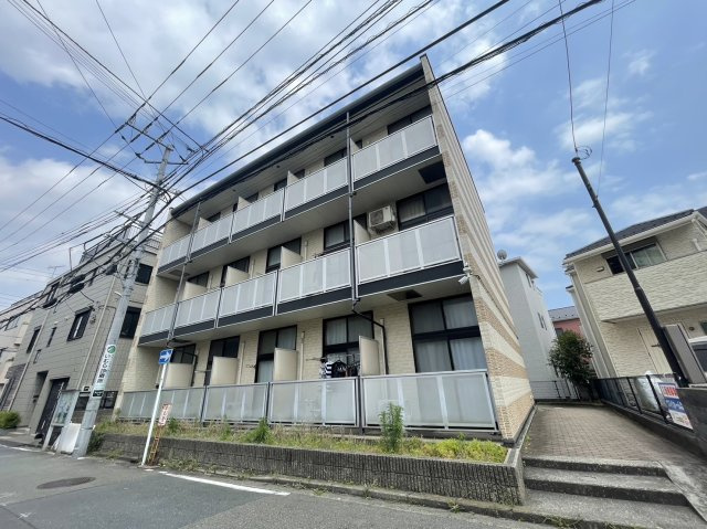 レオパレス美野里の外観