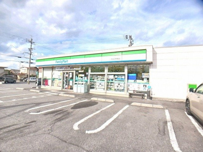 【周辺】 | ユーフォリア | ファミリーマート　乙津港店まで190m