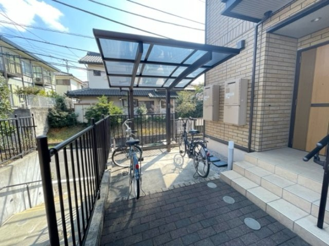 多摩市馬引沢１丁目のアパートのその他共用部分