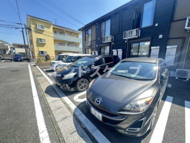 フェリーチェ’２５の駐車場|高崎、前橋のお部屋探しはエンドスケープまで！お客様の理想お聞かせ下さい♪