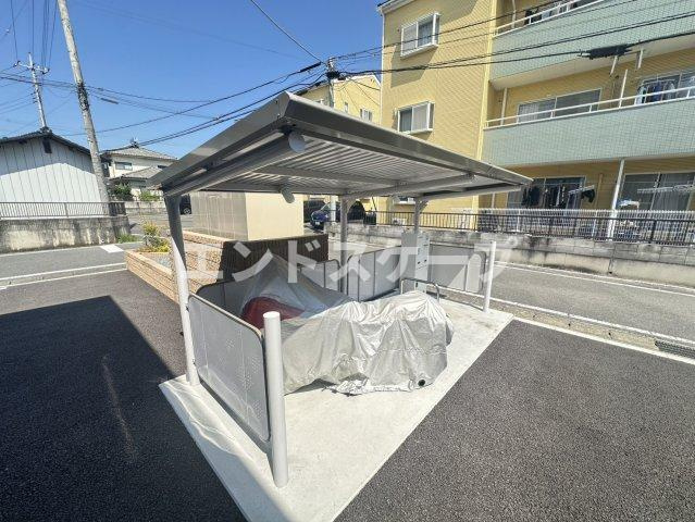 フェリーチェ’２５の駐車場|高崎、前橋のお部屋探しはエンドスケープまで！お客様の理想お聞かせ下さい♪