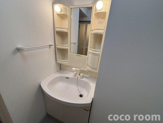 CO・COONの独立洗面台