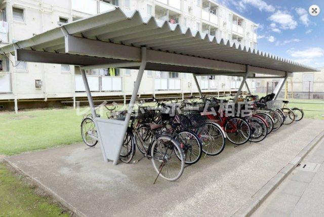 特典：仲介手数料が無料です!!のその他共用部分|駐輪場です