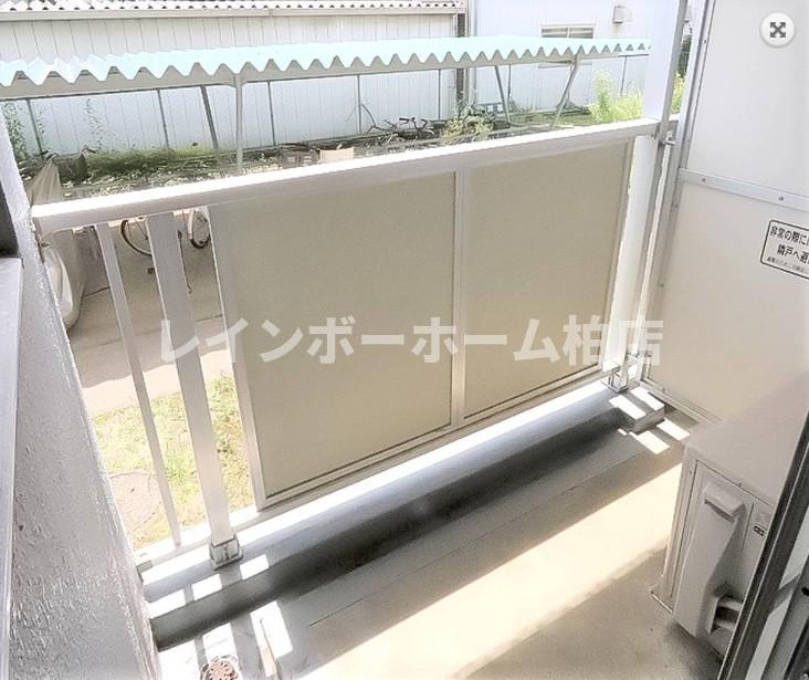 特典：仲介手数料が無料です!!のバルコニー|陽当たり良好なバルコニーです