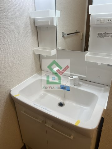 ガーデンコート清瀬4号棟の独立洗面台