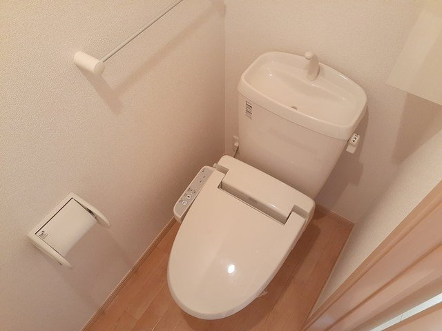 エクセル　ウイングのトイレ