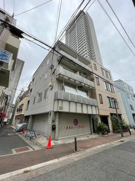 新井マンション
