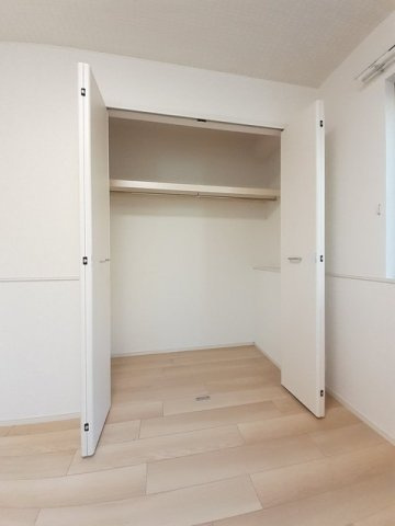 ヴィラ　エテルノの収納