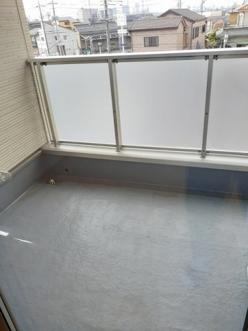 グラシオッソ　デーアのバルコニー