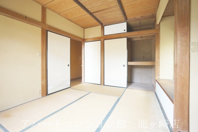 双葉Aハウスの和室