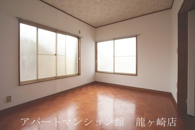 双葉Aハウスの洋室