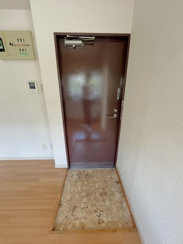 【玄関】