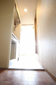 【玄関】 | なごみハイツ | ゆったりとした玄関です
