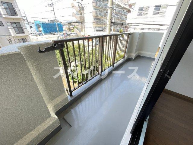 ジャスティス2番館のバルコニー