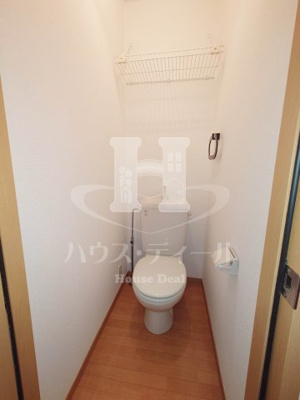 【トイレ】 | メゾン・ド・グリシーヌ | トイレです