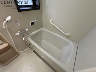 追い焚き機能付きのバスルーム♪