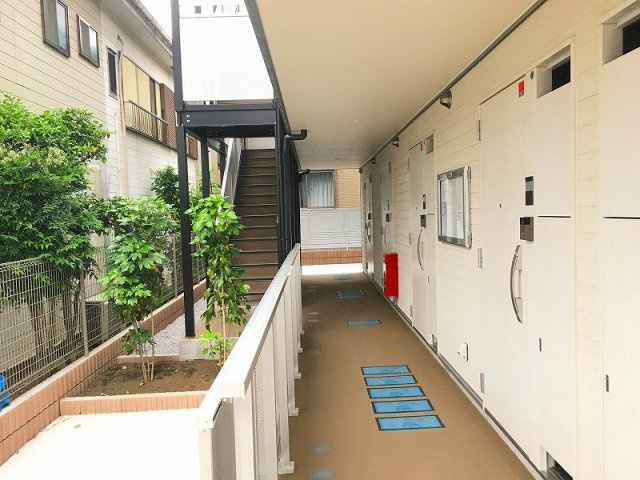 川崎市多摩区登戸の賃貸マンションのロビー
