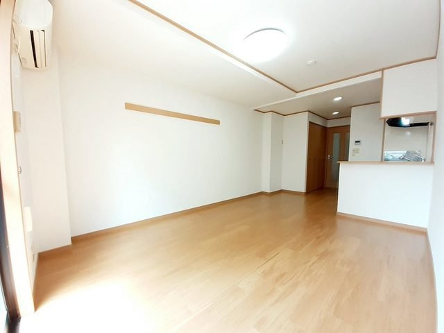 【内装】 | カレント上吉田ⅠＣ | 明るい室内です