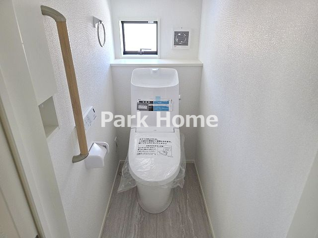 香南市野市町西野 -6期1棟- 新築戸建てのトイレ|１F:トイレ