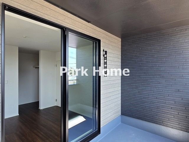 香南市野市町西野 -6期1棟- 新築戸建てのバルコニー