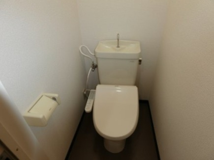 サンホワイト日吉のトイレ|他のお部屋の参考写真となります。