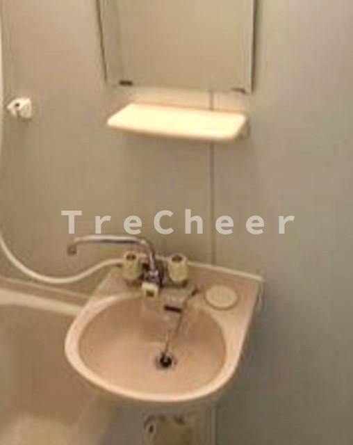 ホワイトヒルズの洗面所