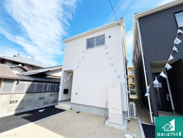 守山市川田町　第1期　新築一戸建ての外観|安心の10年保証！外観を美しく保ち、雨水で汚れを落とします！